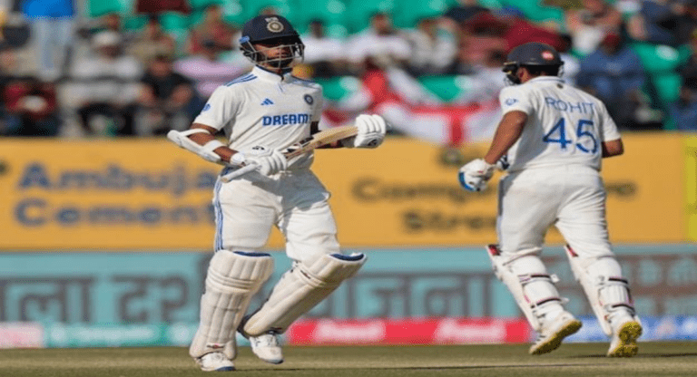 IND vs ENG Day 1 Hightlights: गेंदबाजों के बाद बल्लेबाजों का पलटवार, रोहित-यशस्वी ने अंग्रेज गेंदबाजों की जमकर पिटाई